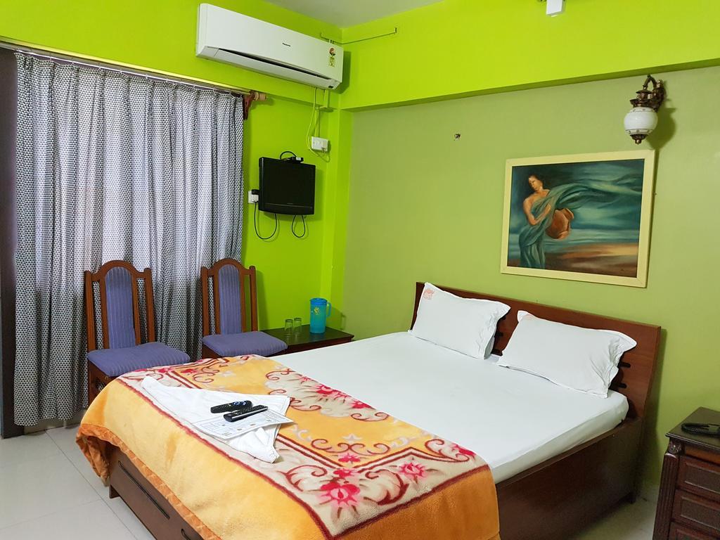 Reba Beach Resort Puri Exterior photo