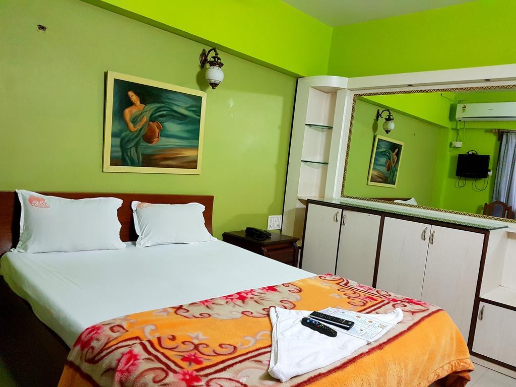 Reba Beach Resort Puri Exterior photo