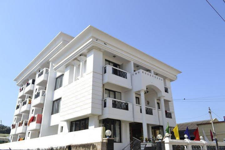 Reba Beach Resort Puri Exterior photo